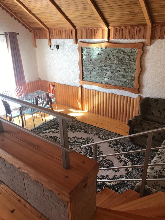 Vacation Home Yabluniv Exteriör bild